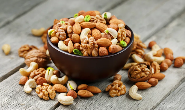 تعرف إلى فوائد المكسرات وأبرز المفاهيم الخاطئة عنها