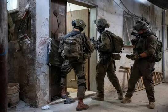 الضفة تحت الضغط.. مداهمات إسرائيلية وهجمات للمستوطنين