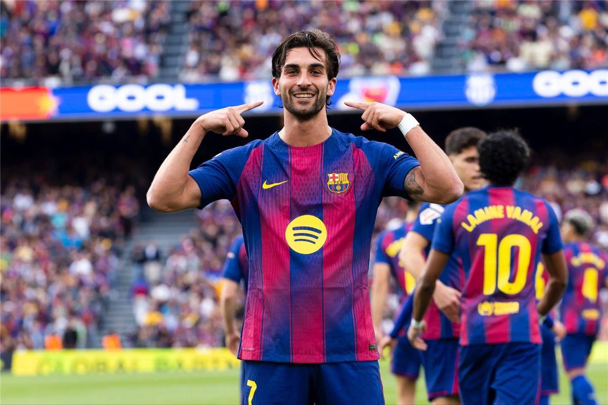 فيران توريس يربك برشلونة بتصريحات جديدة عن مستقبله