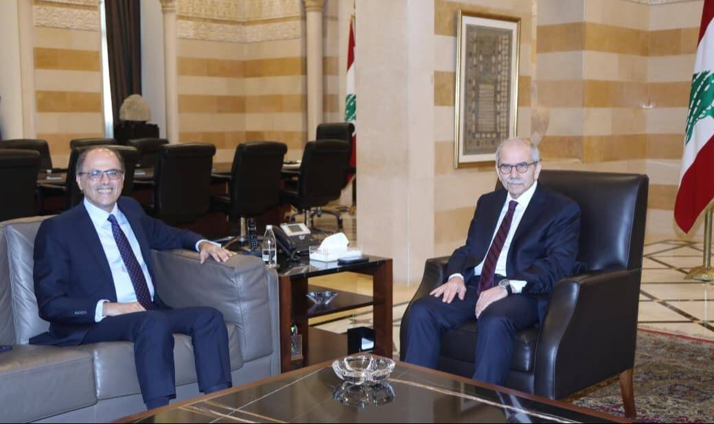 سلام يبحث مع أزعور تداعيات الحرب على اقتصادات الشرق الأوسط