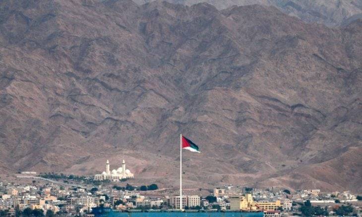 العراق ومصر يبحثان مشروع خط أنابيب لنقل النفط عبر الأردن إلى البحر الأحمر