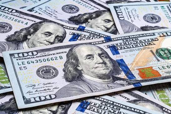 الدولار يستقر قرب أدنى مستوياته مع ترقب بيانات الوظائف وتطورات إيران