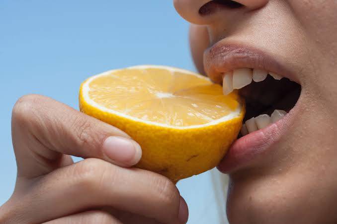 تناول الليمون بانتظام... واليك هذه الفوائد