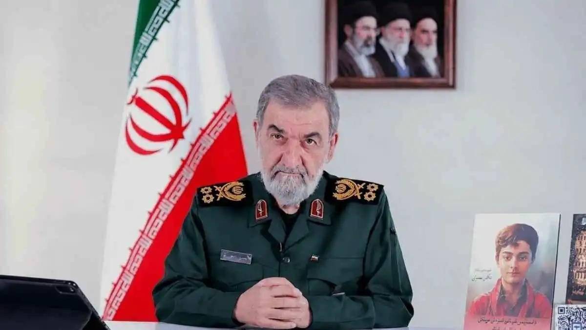 خامنئي يعيّن محسن رضائي ممثلًا له في المجلس الأعلى للأمن القومي