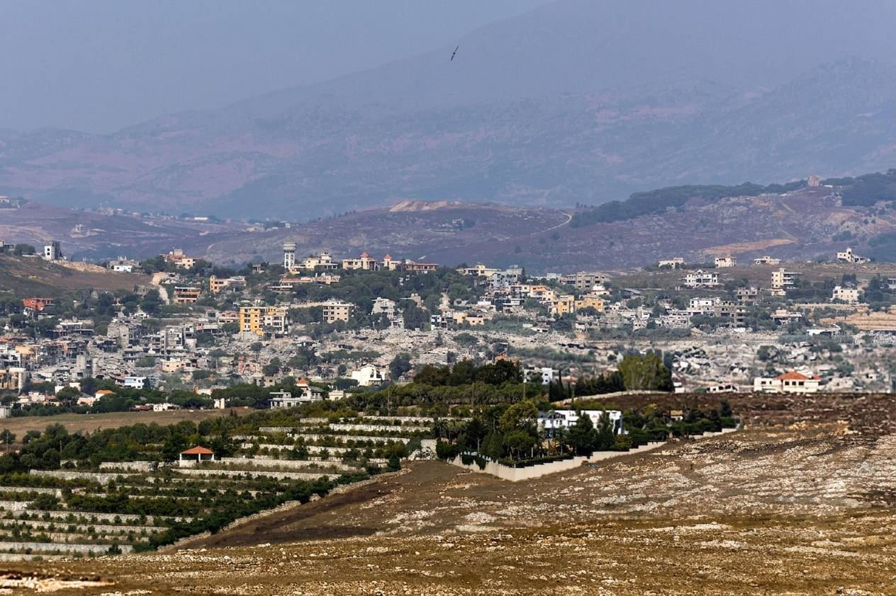 عون: تقدّم إيجابي في روما ومُؤتمر إقتصادي في واشنطن
دعم فاتيكاني لبعبدا... جلسة تشريعيّة ليومين... ونفط العراق على الطاولة
