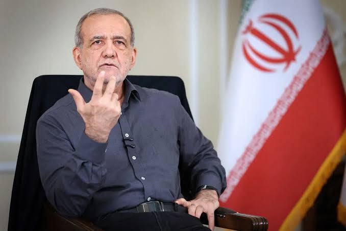 بزشكيان: عقلية واشنطن التي قصفت هيروشيما تهدد اليوم بإبادة دول