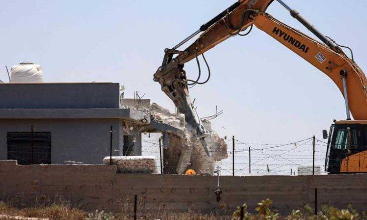 الاحتلال يهدم نحو 20 محلًا ومنزلًا فلسطينيًا في جنين