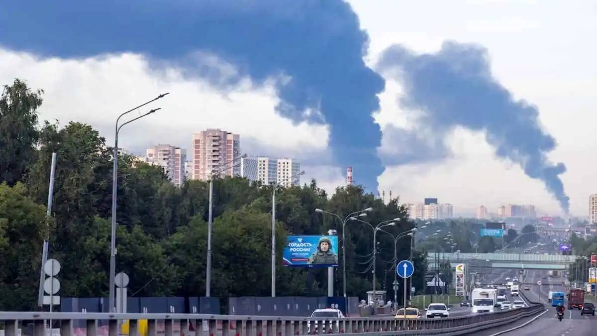 بينهما طفل.. قتيلان وجرحى بهجوم مسيّرات أوكرانية على روسيا