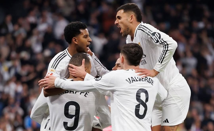 ريال مدريد يكشف أرقام نجومه للموسم الجديد.. تغييرات بارزة وصفقات بأرقام جديدة