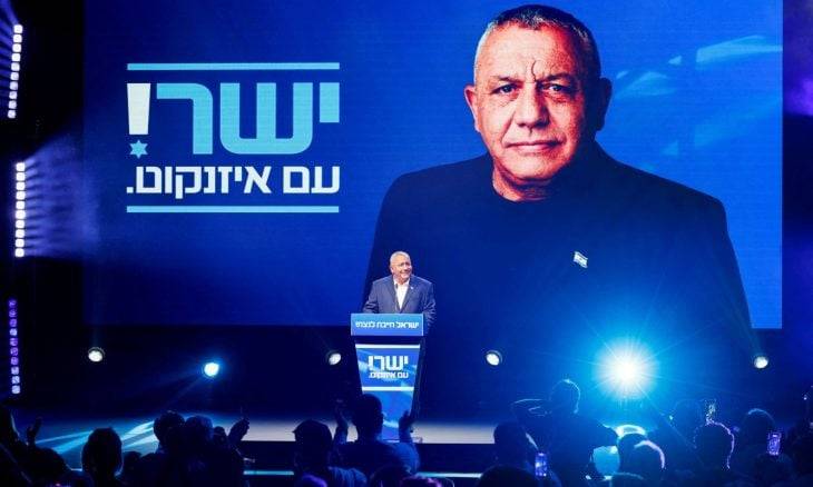 استطلاع: آيزنكوت يتقدم على نتنياهو قبل انتخابات تشرين الأوّل