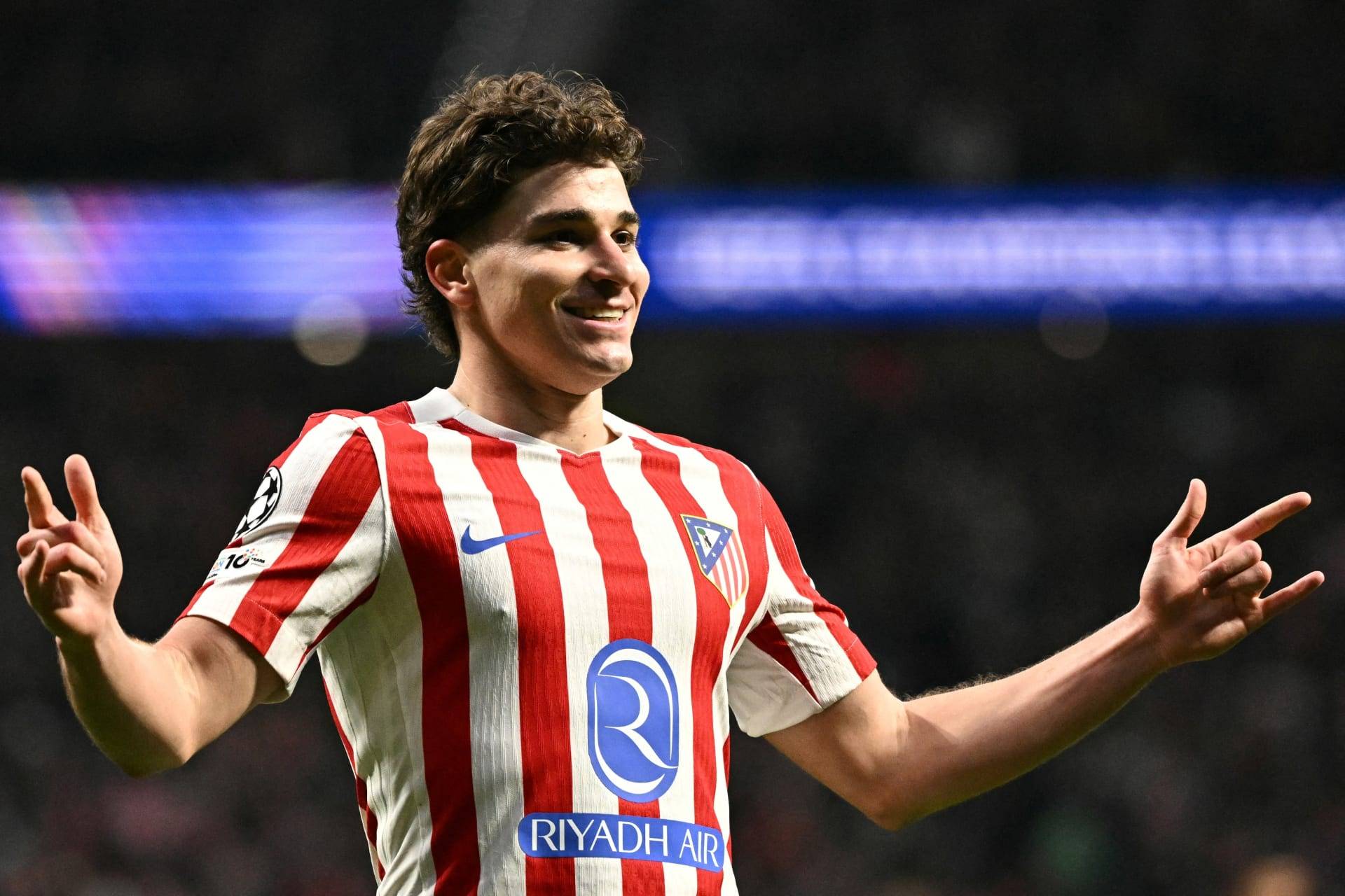 ألفاريز يقرّ بخطئه ويغلق باب الصدام مع أتلتيكو مدريد