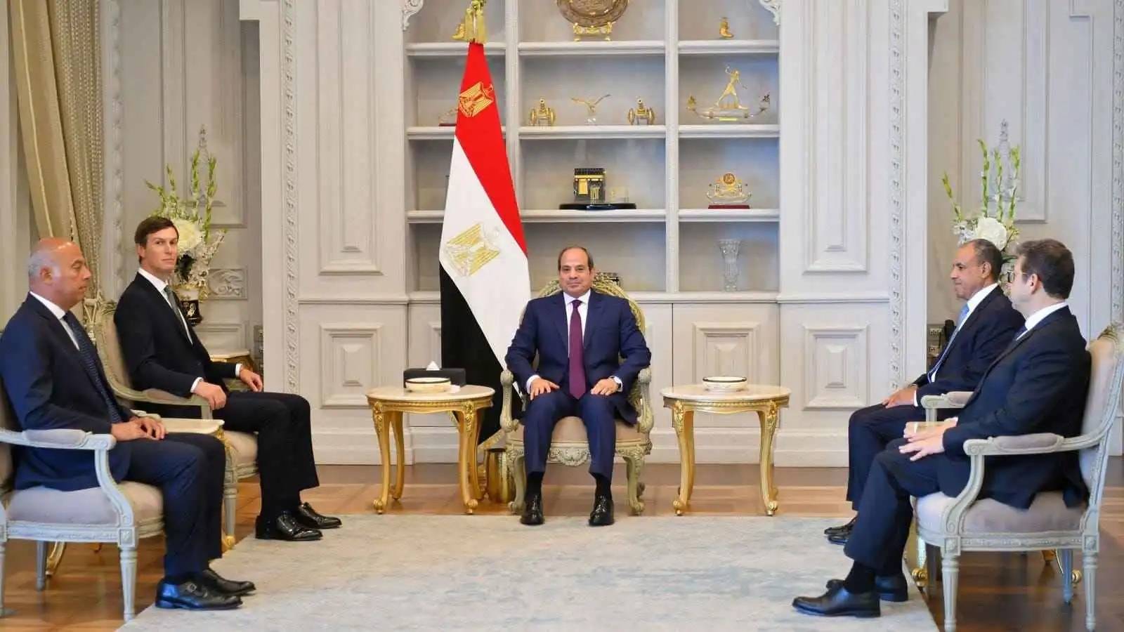 السيسي خلال لقائه كوشنر: لضرورة تسوية الأزمات حفاظًا على الاستقرار الإقليمي