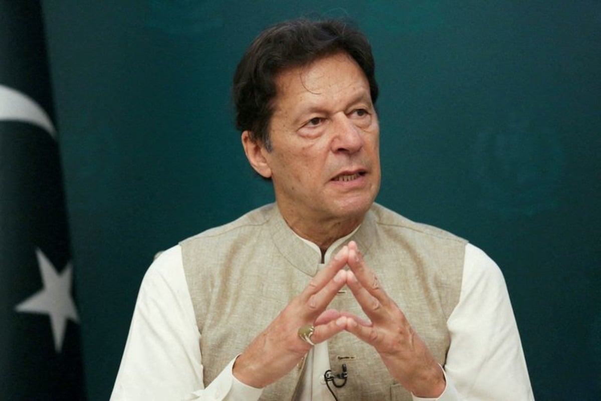 المحكمة العليا الباكستانية تأمر بنقل عمران خان إلى مستشفى في إسلام آباد