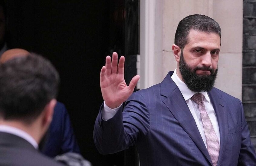 "والا" عن مسؤول إسرائيلي: الشرع يعيد بناء الجيش بدعم تركي