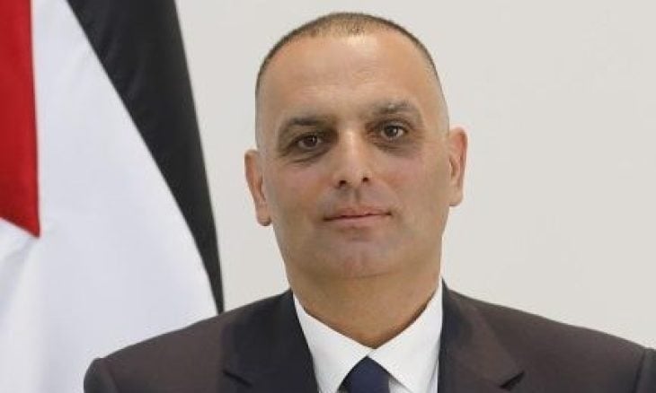 الاحتلال يعتقل وزير شؤون القدس أشرف الأعور