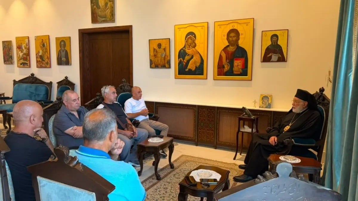 وفد من فوج إطفاء بيروت يزور عوده