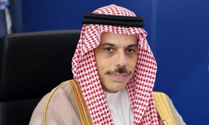 وزير الخارجية السعودي الأمير فيصل بن فرحان آل سعود: يجب إبقاء مضيق هرمز وباب المندب وجميع الممرات البحرية مفتوحة وآمنة، والمملكة تواصل جهود خفض التصعيد ومنع تجدد التوترات والصراعات.