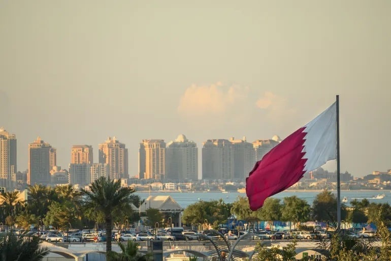 القناة 13 الاسرائيلية: "إسرائيل" قررت فرض حظر كامل وشامل على جميع الصادرات الأمنية من الصناعات الدفاعية الإسرائيلية إلى قطر.