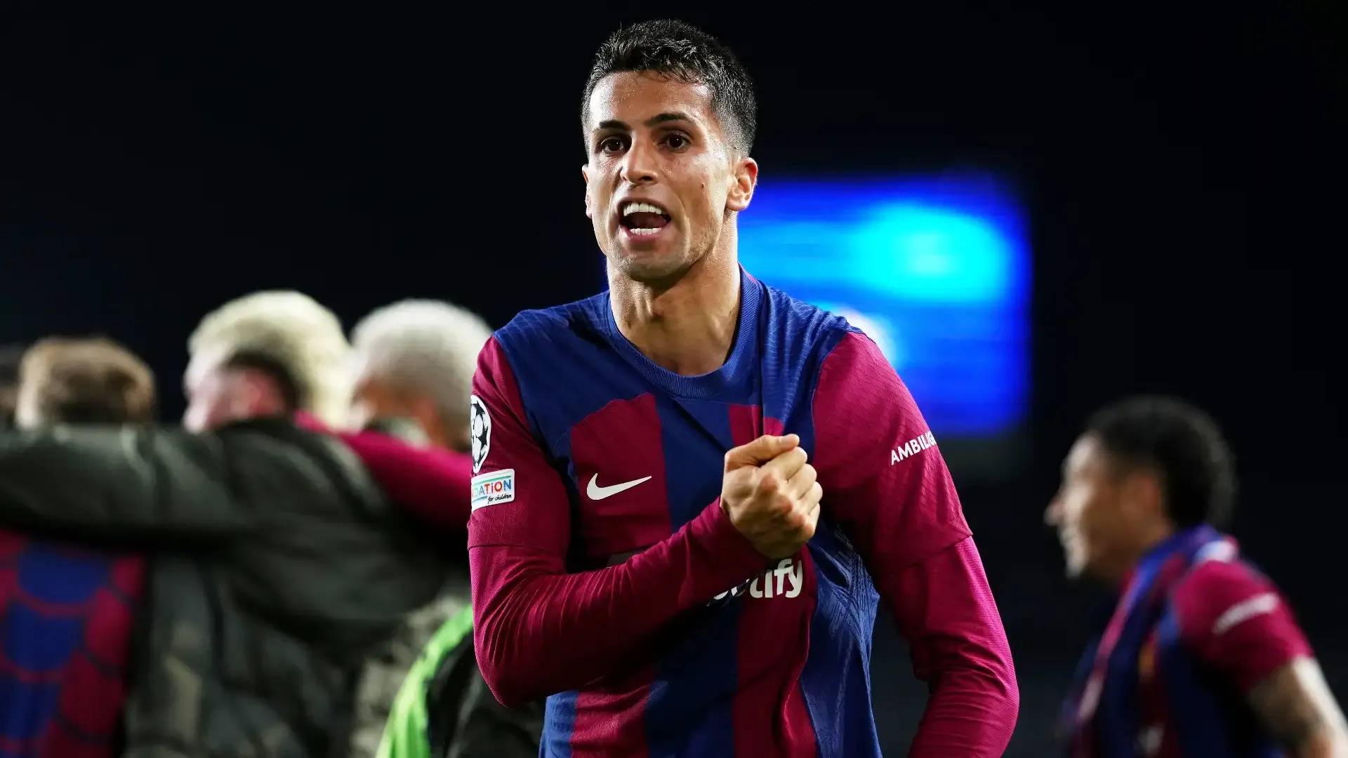 رسمياً.. برشلونة يعلن التعاقد مع كانسيلو