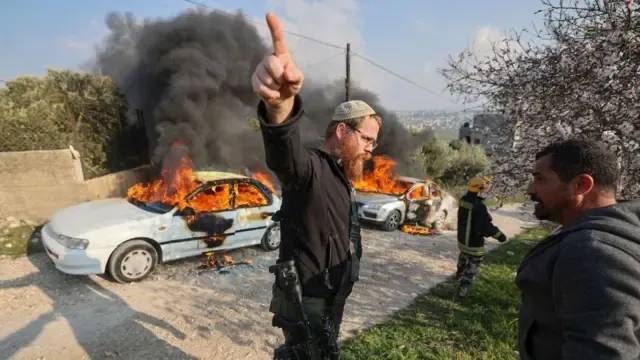 "هيومن رايتس ووتش": عنف المستوطنين في الضفة في تصاعد منذ آذار