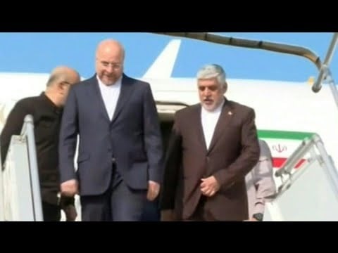 وصول رئيس البرلمان الإيراني محمد باقر قاليباف والوفد المرافق إلى مكان استشهاد قادة النصر على طريق مطار بغداد