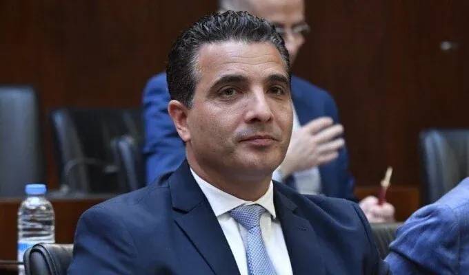 بعد جريمة أبي سمراء... إيهاب مطر يدعو إلى نزع السلاح من طرابلس