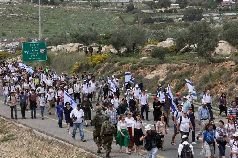 الهلال الأحمر الفلسطيني: مصابان إثر اعتداء مستوطنين عليهما في بلدة عرابة قضاء جنين بالضفة الغربية