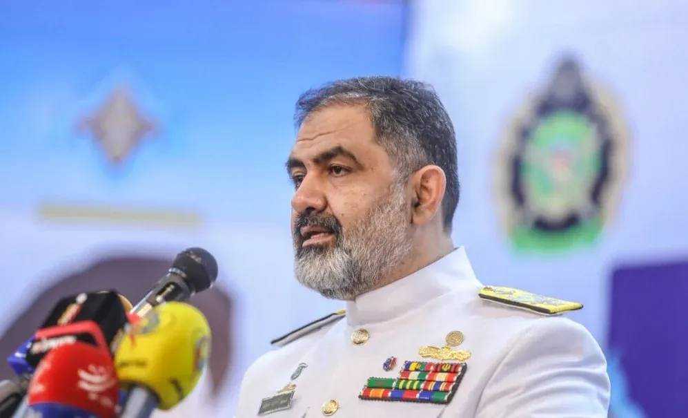 قائد البحرية الإيرانية: لن نسمح للأعداء بالاقتراب من حدودنا