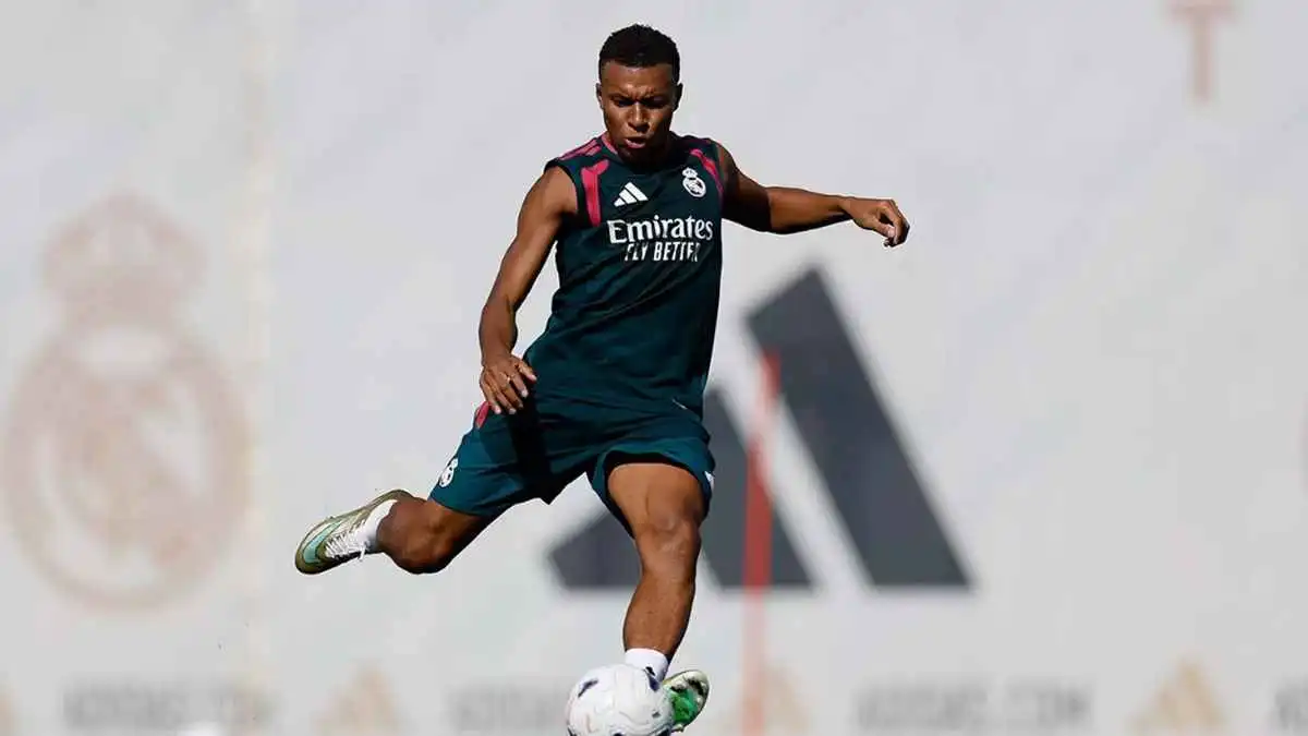 مبابي وديوماندي يشعلان تدريبات ريال مدريد قبل انطلاق الليغا