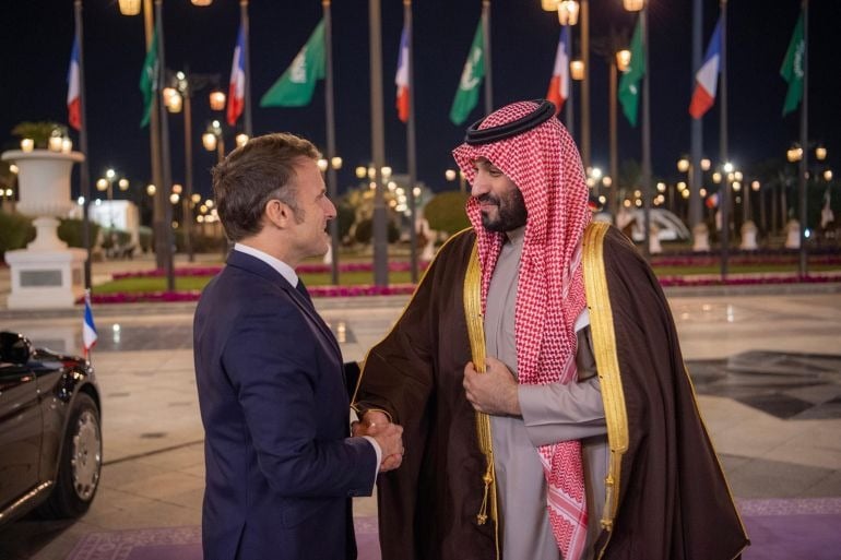بن سلمان يلتقي ماكرون في الايليزيه