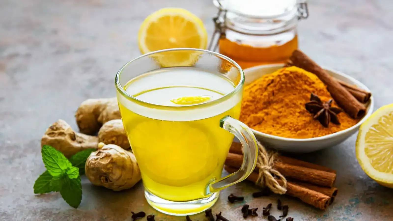 القرفة والزنجبيل معاً... ماذا يحدث لسكر الدم عند تناولهما؟