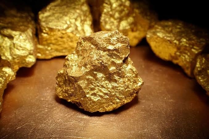 "رويترز": الذهب يوسع مكاسبه في المعاملات الفورية ويرتفع بنحو 2% إلى 4606.99 دولارا للأونصة
