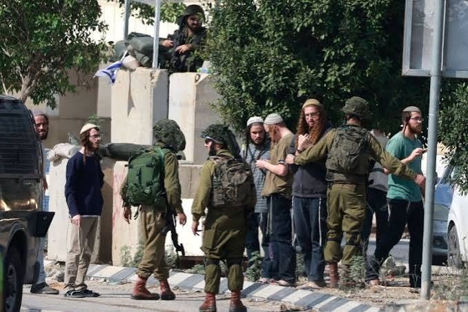 الضفة الغربية: 17 إصابة برصاص جيش الاحتلال واعتداءات المستوطنين
