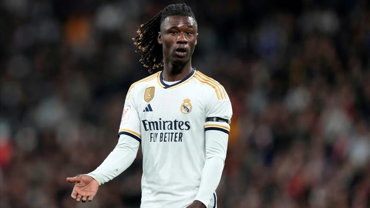 50 مليون يورو من مانشستر يونايتد.. هل يوافق ريال مدريد على بيع كامافينغا؟