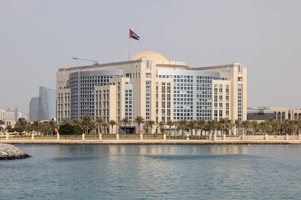 الإمارات ترحب برفع سوريا من "قائمة الإرهاب الأميركية"