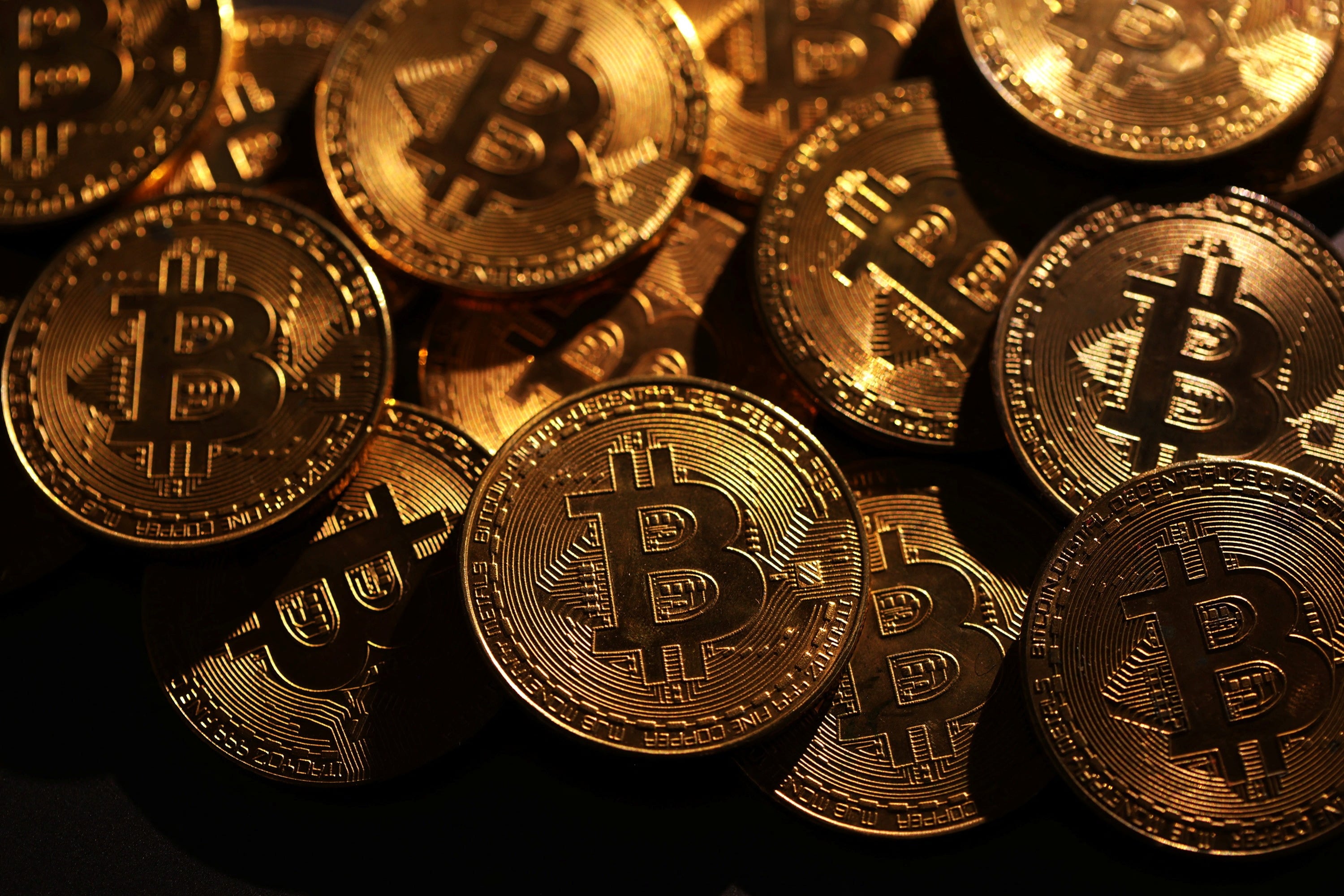 بتكوين تتجاوز 80 ألف دولار.. أعلى مستوى لها في أكثر من 3 أشهر