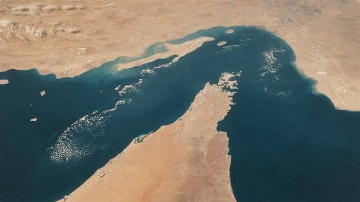 بيان إيراني عماني: نشدد على ضرورة الالتزام بأحكام القانون الدولي واحترام الحقوق السيادية للدول الساحلية
