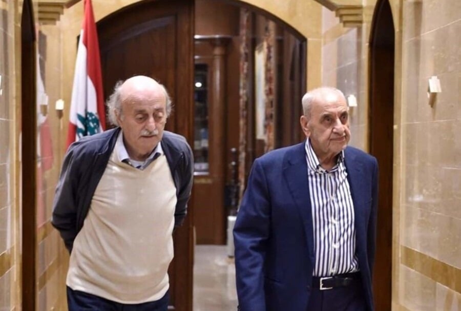 وصول رئيس الحزب التقدمي الاشتراكي السابق وليد جنبلاط إلى عين التينة للقاء الرئيس بري