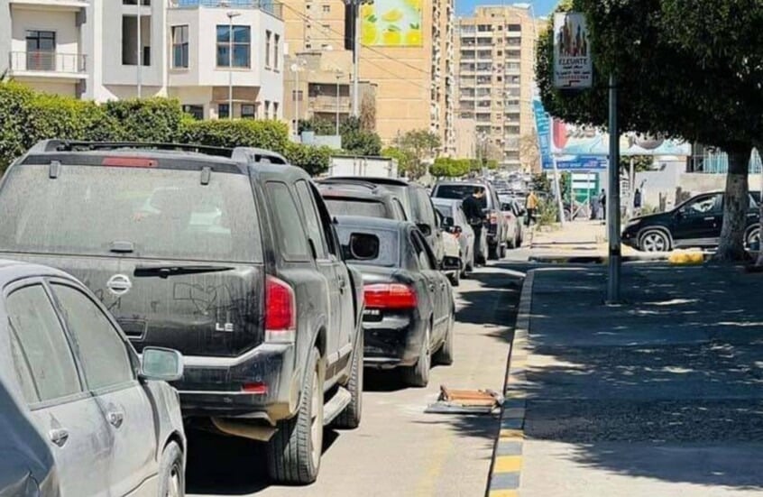 ليبيا تغلق 490 محطة وقود لمكافحة التهريب