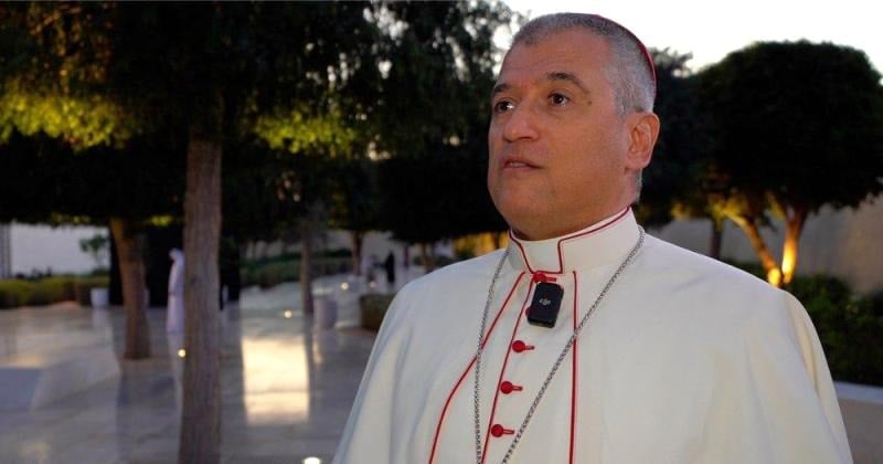 "غير صحيح".. السفير البابوي ينفي كلاماً منسوباً إليه عن لبنان