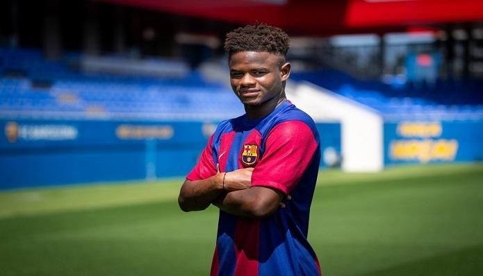 برشلونة يخطف موهبة هامبورغ الشابة ويؤمّن عقده حتى 2029