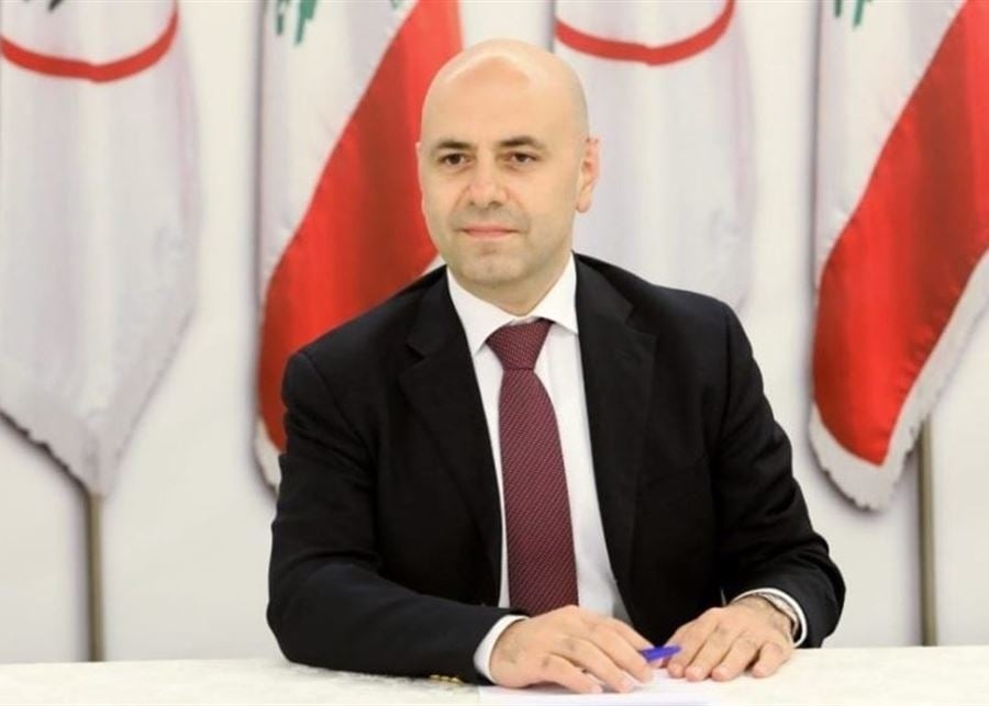 حاصباني لـ"الديار": الوضع غامض...ولا تغيير حكومي
العمل جارٍ لنموذج انتشار الجيش وحصر السلاح وانسحاب إسرائيل