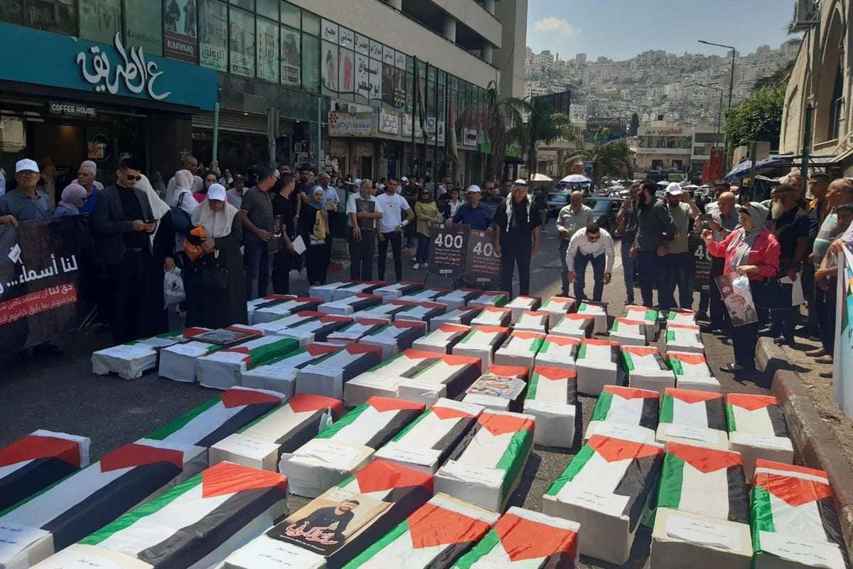 "ميديابارت": "إسرائيل" تحتجز جثامين نحو 800 فلسطيني بينهم 83 طفلًا