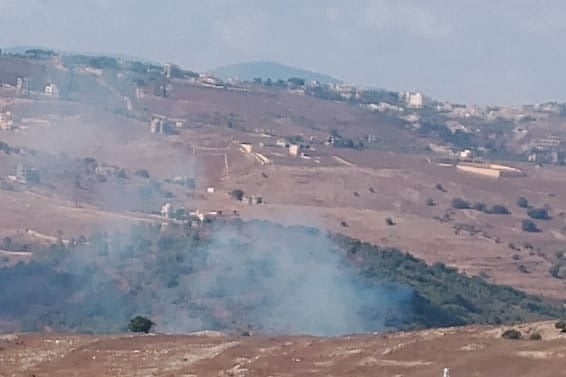 اندلاع حريق في حرج كونين بقضاء بنت جبيل جرّاء قصف مدفعي إسرائيلي