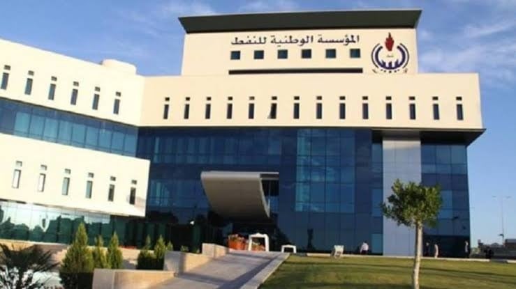 إستهداف مستودع وقود في طرابلس الليبية... ومؤسسة النفط تتّخذ إجراءات احترازية