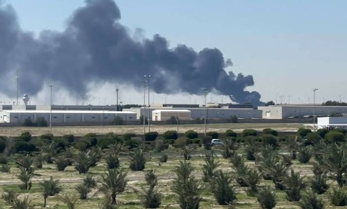 إيران تعلن إستهداف قواعد أميركية في الكويت والإمارات