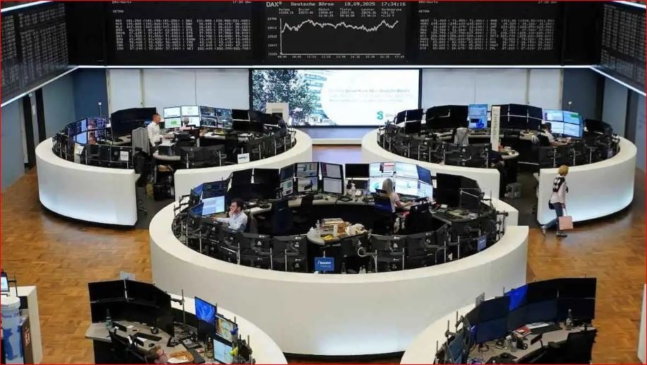 الأسهم الأوروبية تتراجع وسط مخاوف التضخم والنفط