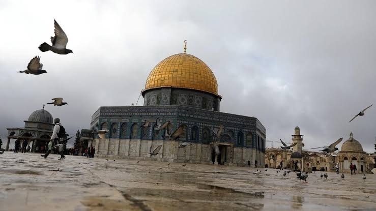 قبيل الأعياد الاسرائيلية.. الاحتلال يصعّد إبعاد المقدسيين عن الأقصى