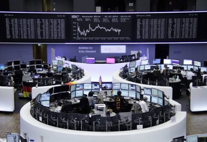 الأسهم الأوروبية تستقر مع ارتفاع النفط ومخاوف التضخم