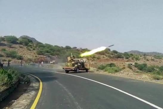 الحوثيون: 32 غارة سعودية على مأرب والجوف وتعز والحديدة